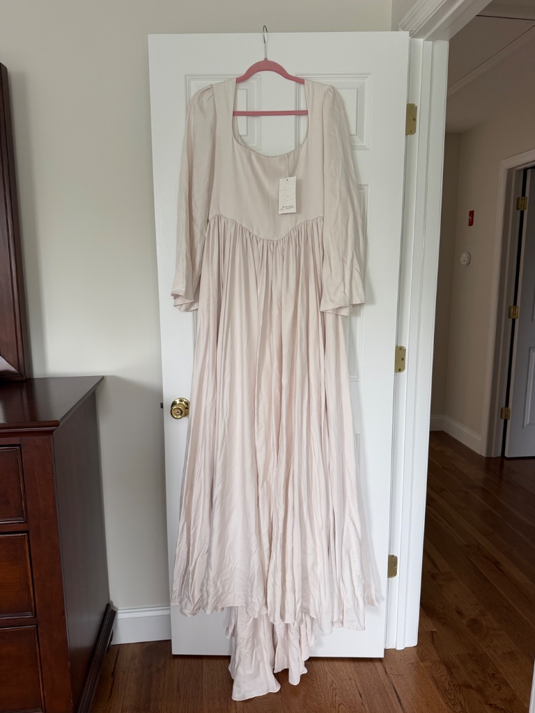 The Roofer’s Granddaughter Wedding / Ceremony Dress Size Uk 12 / Us 8 — image 5 of 8